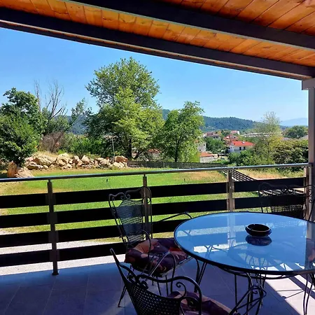 Διαμέρισμα Oνειροπετρα 4 Mouzaki